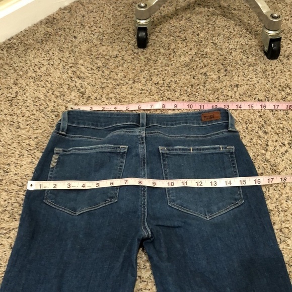 Paige Verdugo Crop Jeans Size 27 Dark Blue Unravels Raw Hem - Picture 6 of 11